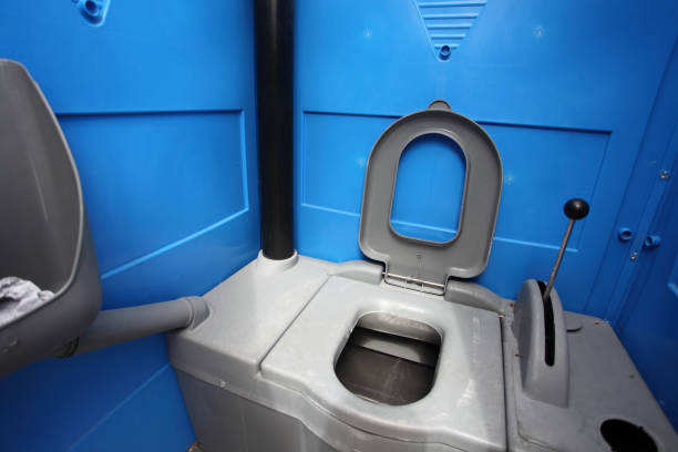 Best Luxury portable toilet rental  in Batesville, TX